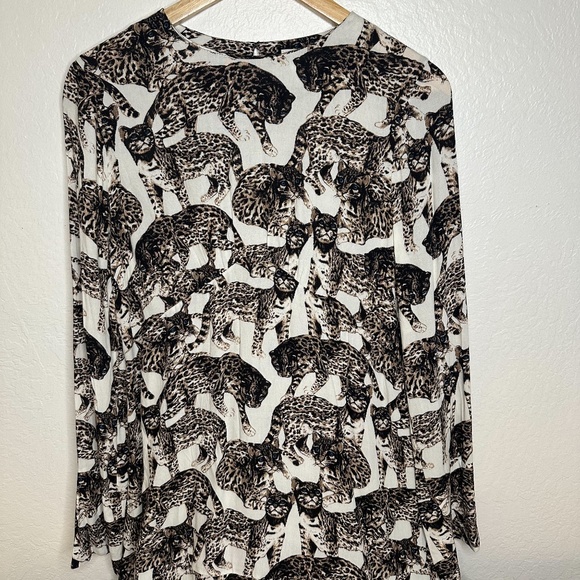 H&M Dresses & Skirts - H&M Cat Print Dress - US Size 10 - Lightweight Print Woven Fabric - As-is